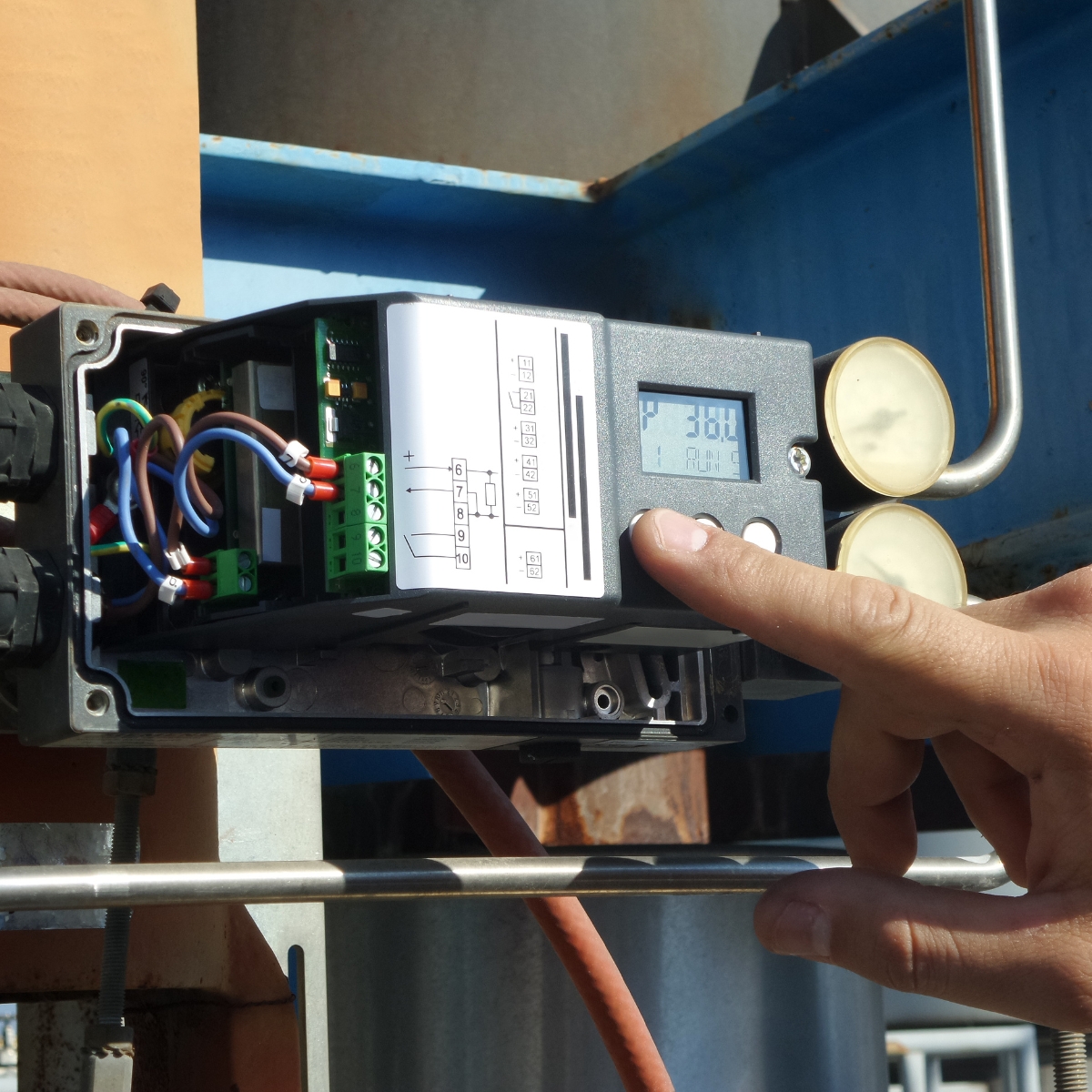 calibration-services-page-on-new-cerdaac-2